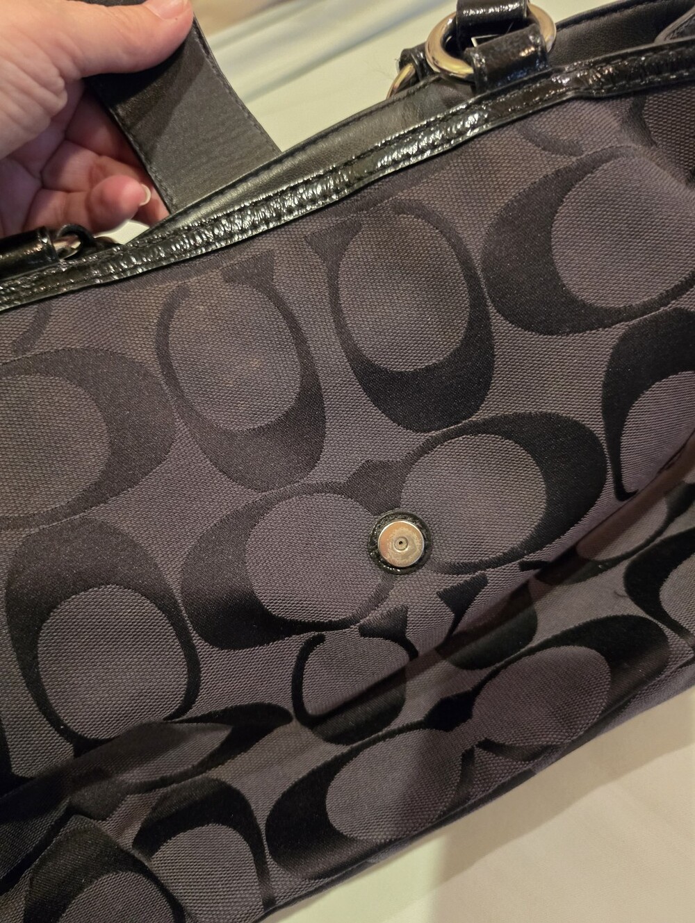 Coach - Classic Vintage Black Handbag - Picture 5 of 11